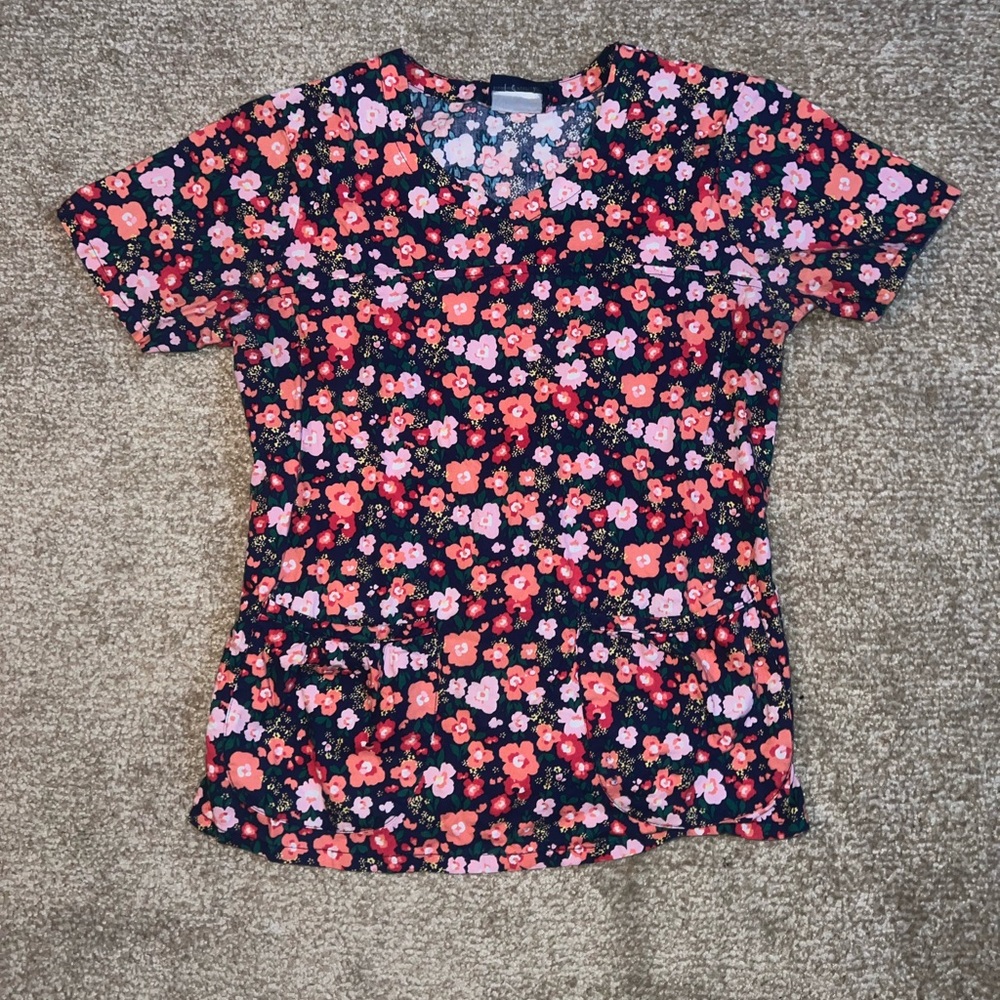 Sanibel Scrubs Navy and Coral Pink Floral Fitted Women's Scrubs Top size XS
